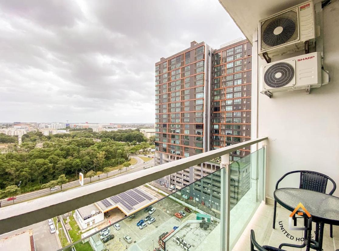 Palazio Serviced Apartments By Jk Home Johor Bahru Zewnętrze zdjęcie