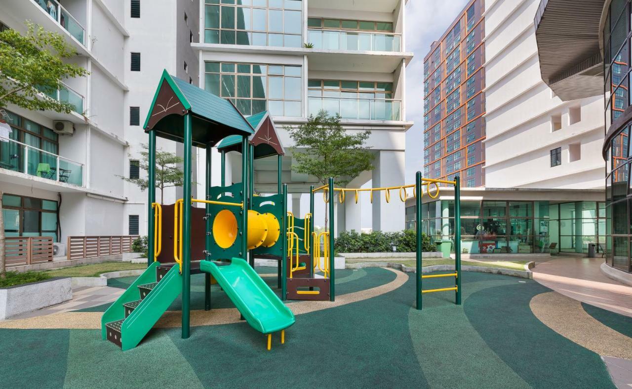 Palazio Serviced Apartments By Jk Home Johor Bahru Zewnętrze zdjęcie